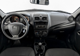 Подержанный автомобиль LADA (ВАЗ) Granta Sedan 2023 года (14 фото)