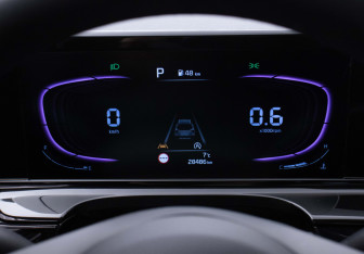 Подержанный автомобиль Kia Seltos 2024 года (12 фото)