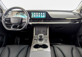 Подержанный автомобиль Omoda C5 2023 года (14 фото)