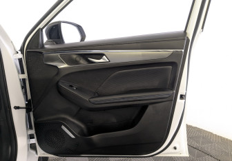 Подержанный автомобиль Haval Jolion 2024 года (24 фото)