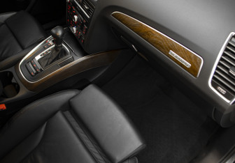 Подержанный автомобиль Audi Q5 2013 года (28 фото)