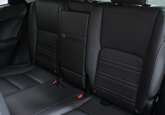 Подержанный автомобиль Lexus NX 2016 года (17 фото)