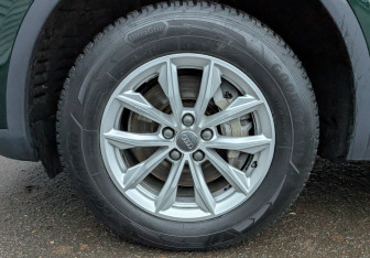 Подержанный автомобиль Audi Q5 2018 года (12 фото)