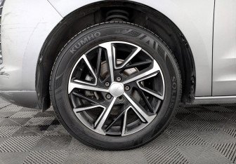 Подержанный автомобиль Haval Jolion 2022 года (18 фото)