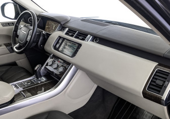Подержанный автомобиль Land Rover Range Rover Sport 2014 года (13 фото)