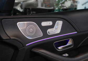 Подержанный автомобиль Mercedes-Benz GLE 2019 года (9 фото)