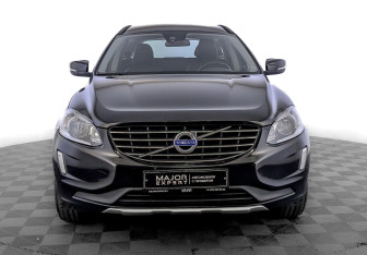 Подержанный автомобиль Volvo XC60 2015 года (2 фото)