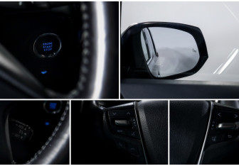 Подержанный автомобиль Toyota Alphard 2019 года (22 фото)