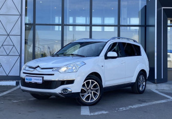 Подержанный автомобиль Citroen C-Crosser 2010 года (1 фото)