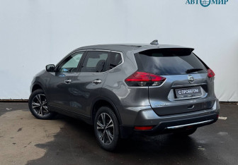 Подержанный автомобиль Nissan X-Trail 2019 года (6 фото)