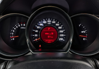 Подержанный автомобиль Kia Ceed Wagon 2017 года (16 фото)