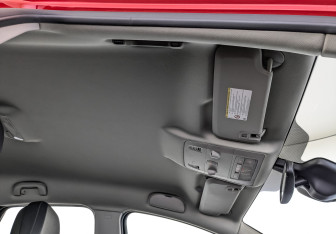 Подержанный автомобиль Opel Astra Hatchback 2012 года (23 фото)