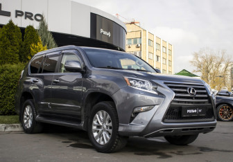 Подержанный автомобиль Lexus GX 2015 года (3 фото)