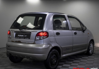 Подержанный автомобиль Daewoo Matiz 2012 года (19 фото)