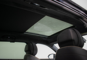 Подержанный автомобиль Jaecoo J8 2024 года (17 фото)