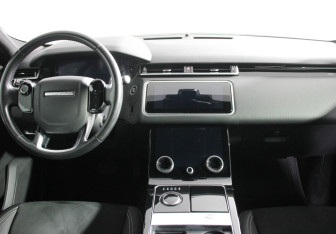 Подержанный автомобиль Land Rover Range Rover Velar 2018 года (24 фото)