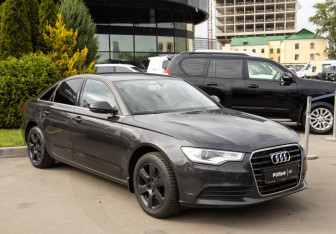 Подержанный автомобиль Audi A6 Sedan 2014 года (2 фото)