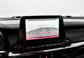 Подержанный автомобиль Kia Cerato Sedan 2020 года (13 фото)