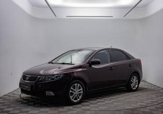 Подержанный автомобиль Kia Cerato Sedan 2010 года (1 фото)
