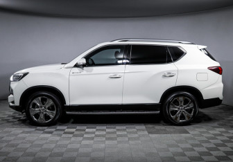 Подержанный автомобиль SsangYong Rexton 2022 года (8 фото)