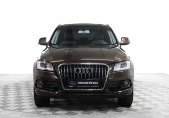 Подержанный автомобиль Audi Q5 2014 года (2 фото)