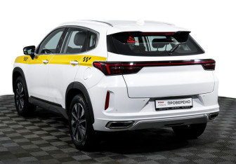 Подержанный автомобиль Exeed LX 2023 года (7 фото)