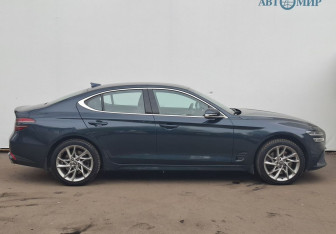 Подержанный автомобиль Genesis G70 2021 года (4 фото)
