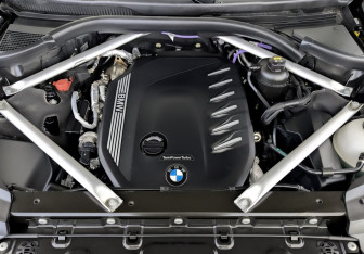 Подержанный автомобиль BMW X7 2020 года (9 фото)