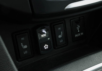 Подержанный автомобиль DongFeng AX7 2017 года (14 фото)