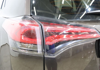 Подержанный автомобиль Toyota RAV4 2018 года (22 фото)