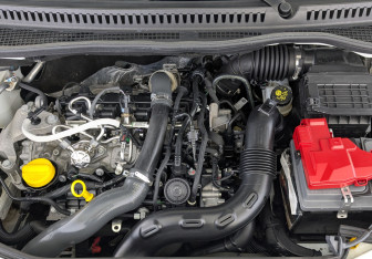 Подержанный автомобиль Renault Kaptur 2020 года (9 фото)