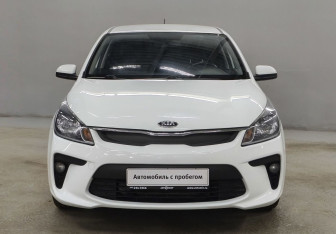 Подержанный автомобиль Kia Rio Sedan 2018 года (2 фото)