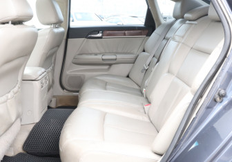 Подержанный автомобиль Infiniti M Sedan 2008 года (10 фото)