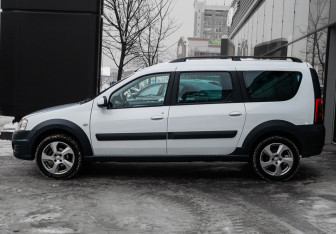 Подержанный автомобиль LADA (ВАЗ) Largus Wagon 2021 года (8 фото)