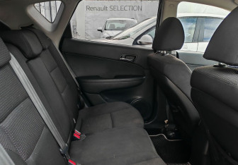 Подержанный автомобиль Hyundai i30 Hatchback 2011 года (11 фото)