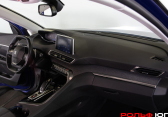 Подержанный автомобиль Peugeot 3008 2019 года (7 фото)