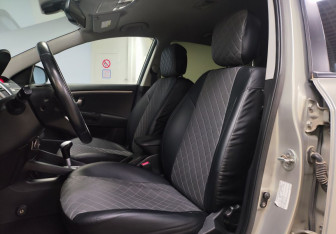 Подержанный автомобиль Kia Ceed Hatchback 2010 года (10 фото)