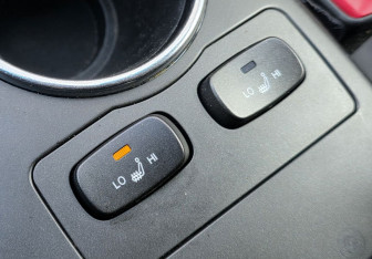 Подержанный автомобиль SsangYong Actyon 2011 года (15 фото)