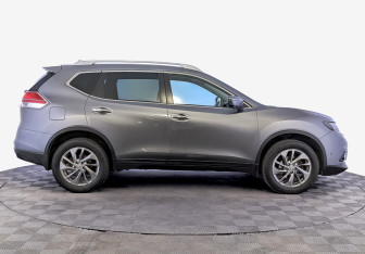 Подержанный автомобиль Nissan X-Trail 2018 года (4 фото)