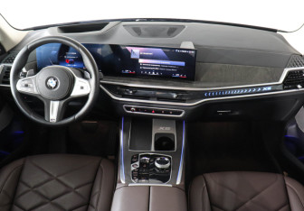 Новый BMW X5 2025 (11 фото)