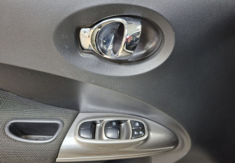 Подержанный автомобиль Nissan Juke 2014 года (17 фото)