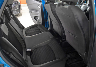 Подержанный автомобиль Renault Kaptur 2018 года (12 фото)