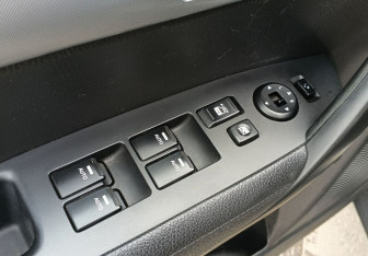 Подержанный автомобиль Kia Sorento 2013 года (18 фото)