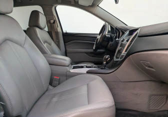 Подержанный автомобиль Cadillac SRX 2011 года (10 фото)