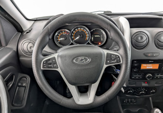 Подержанный автомобиль LADA (ВАЗ) Largus Wagon 2022 года (21 фото)