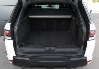 Подержанный автомобиль Land Rover Range Rover Sport 2014 года (9 фото)