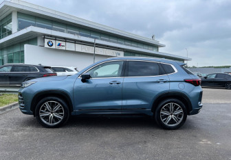 Подержанный автомобиль Exeed LX 2022 года (8 фото)