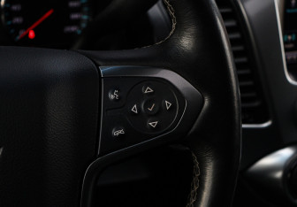 Подержанный автомобиль Chevrolet Tahoe 2016 года (29 фото)