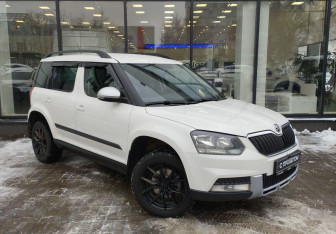 Подержанный автомобиль Skoda Yeti 2015 года (3 фото)