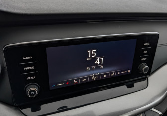 Подержанный автомобиль Skoda Octavia Liftback 2021 года (26 фото)